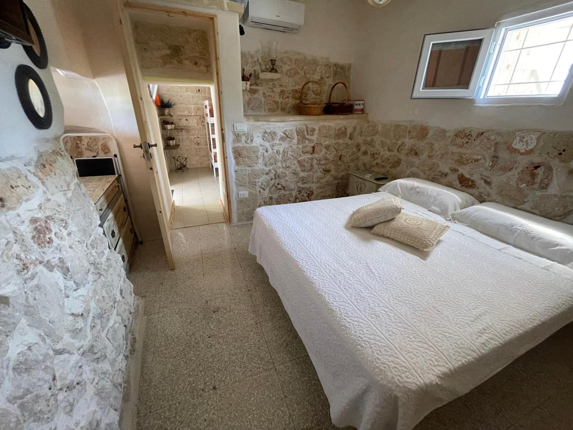 Вилла Trullo Del Salento Сан-Вито-деи- Норманни Экстерьер фото