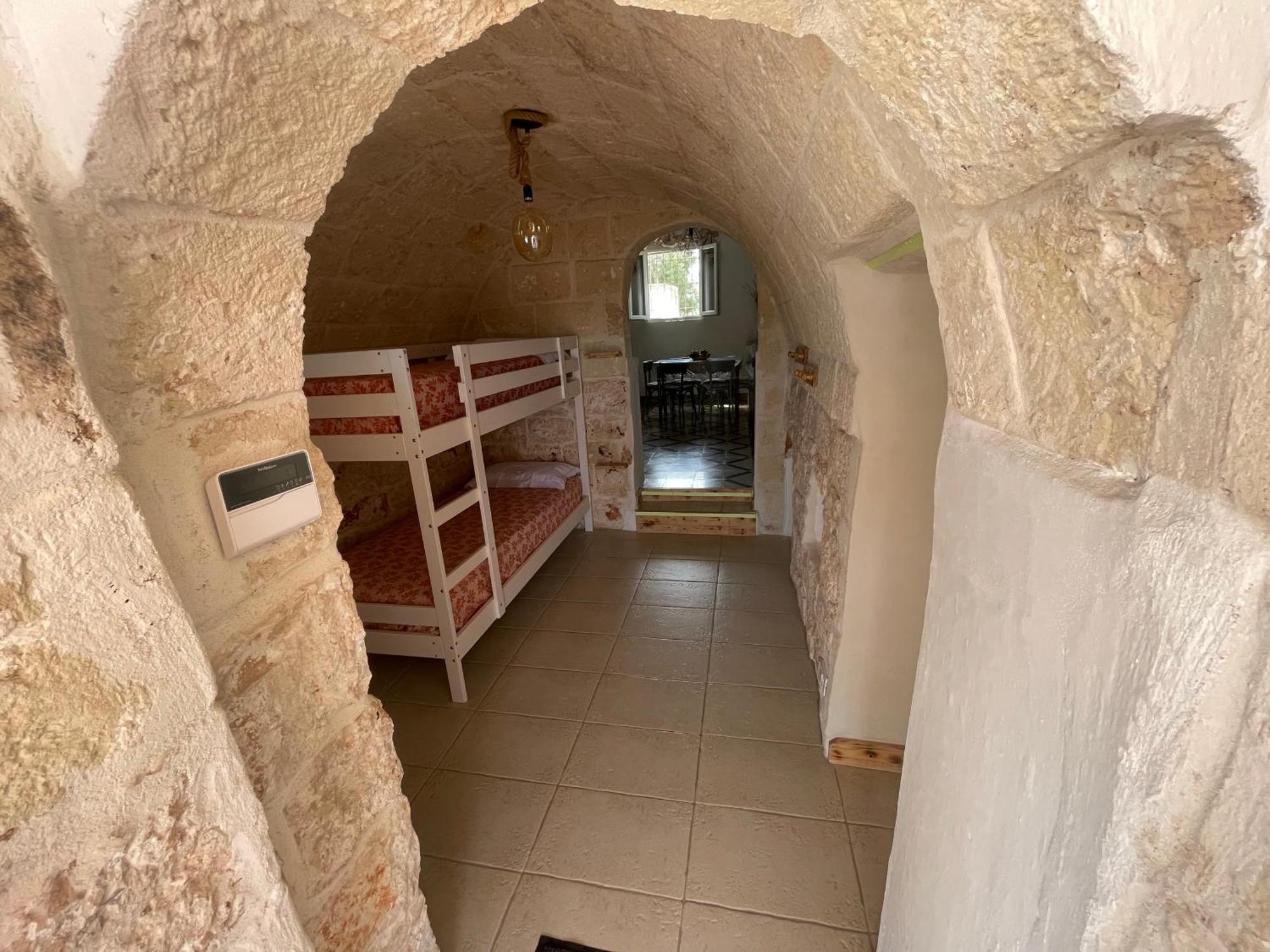 Вилла Trullo Del Salento Сан-Вито-деи- Норманни Экстерьер фото